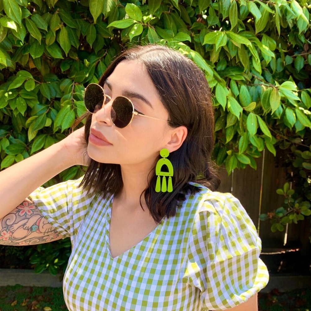 Meet your Posher, Lucy